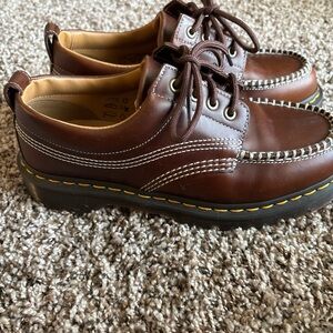 Dr martens Lowell!